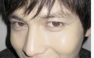 男生美瞳适合多少岁，